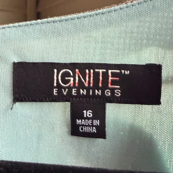 🆕 Ignite Evenings Metallic Floral Maxi Dress Size 16 Teal Gold Gown Pleated Prom - Picture 14 of 16